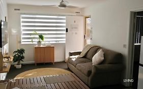Harbour Lane Stay